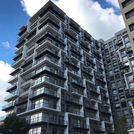 1410 Habitacion En Lujoso Departamento - Atelier Quito Exteriör bild