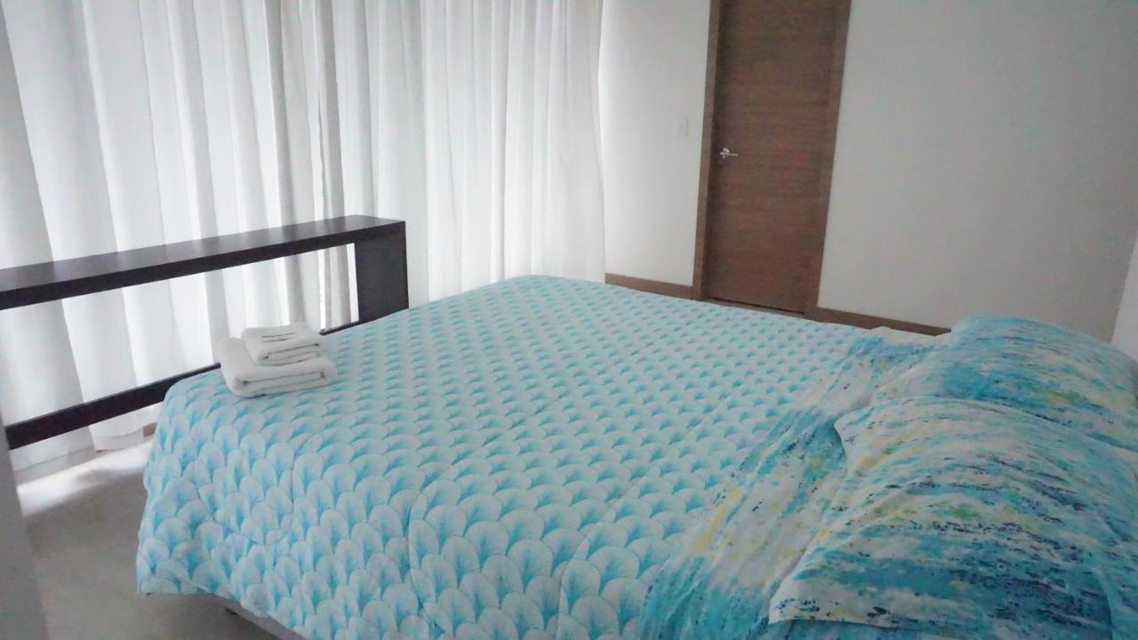 1410 Habitacion En Lujoso Departamento - Atelier Quito Exteriör bild