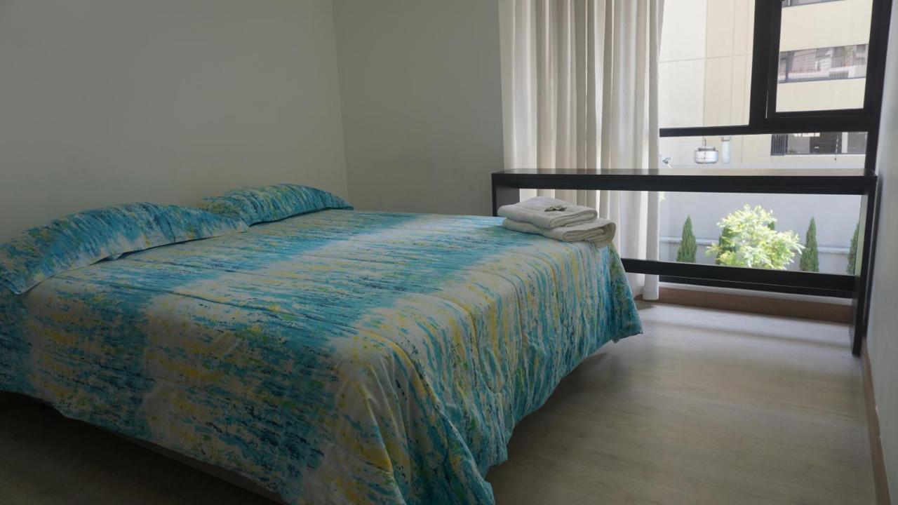 1410 Habitacion En Lujoso Departamento - Atelier Quito Exteriör bild