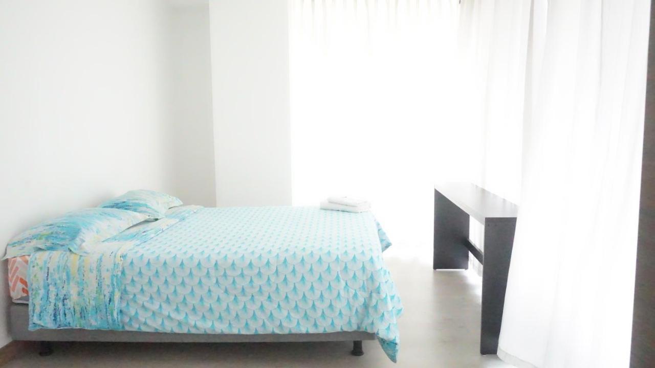 1410 Habitacion En Lujoso Departamento - Atelier Quito Exteriör bild