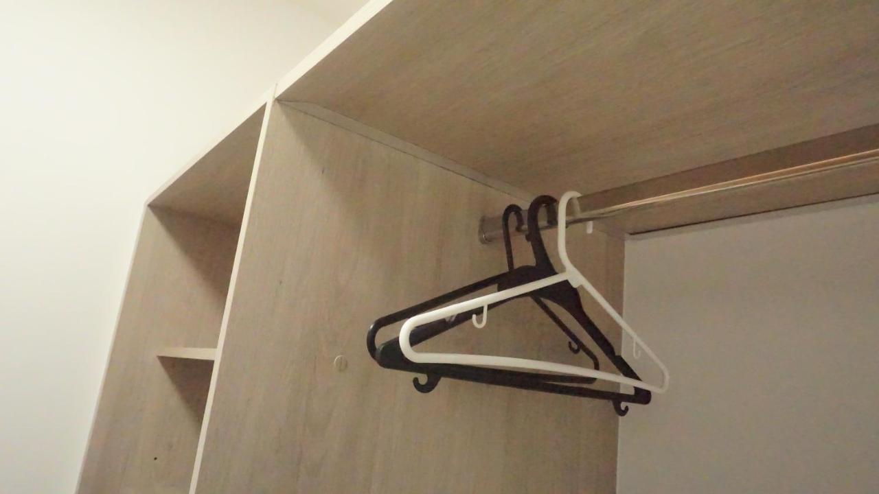 1410 Habitacion En Lujoso Departamento - Atelier Quito Exteriör bild